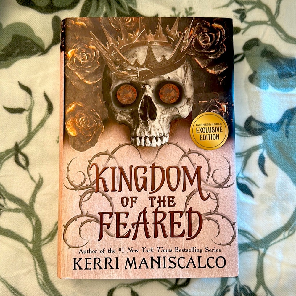 Kinged of the Feared by Kerri Maniscalco BN Exclusive Edition